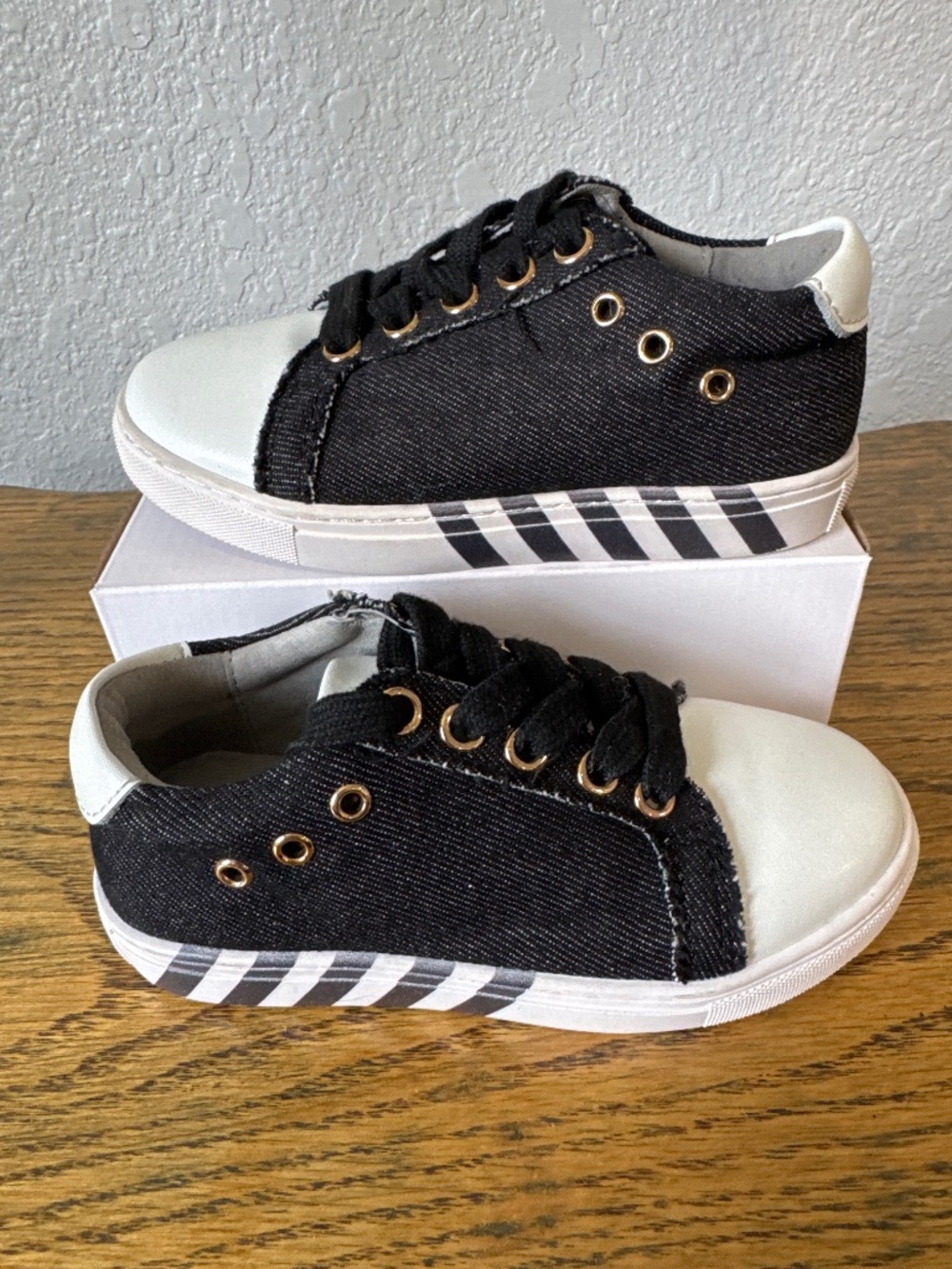 Ruby Label black denim sneakers white leather accents kids size 27 US 10